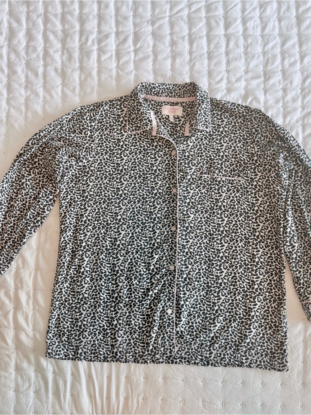 Victoria Secret Leopard Print Long Sleeve Pajama Top - Black & White
